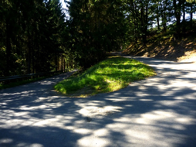 Abfahrt ins Sahrbachtal Richtung Ahr